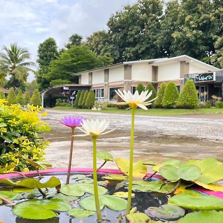 The Orchid House Hotell Nong Kung Yai Exteriör bild