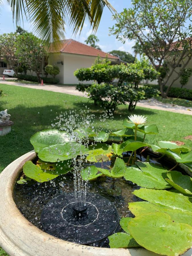 The Orchid House Hotell Nong Kung Yai Exteriör bild
